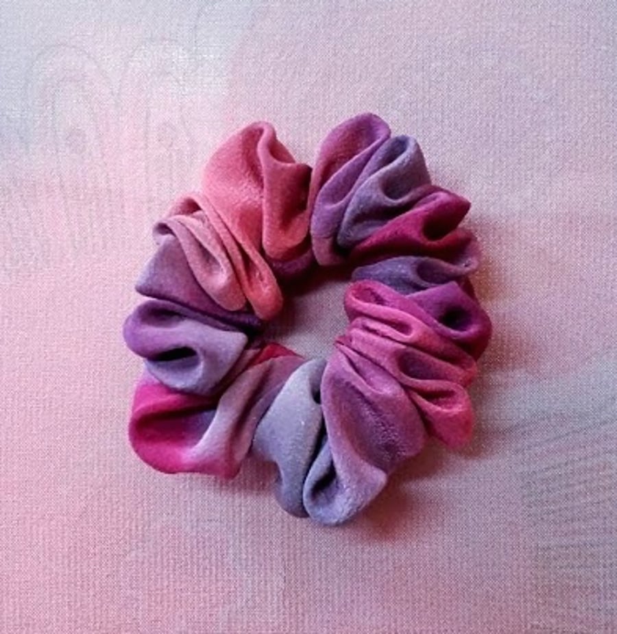 Small silk painted hair band.