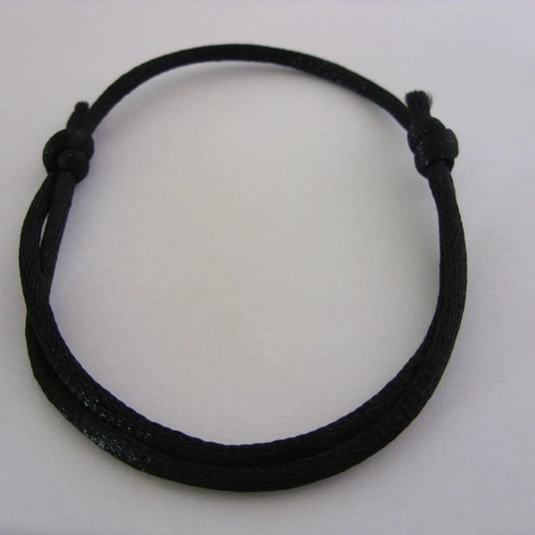 BLACK WAXED NYLON CORD BRACELET