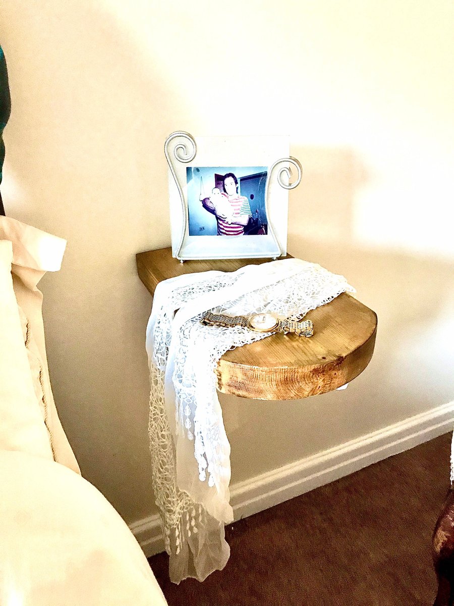 Wall hung bedside table deals