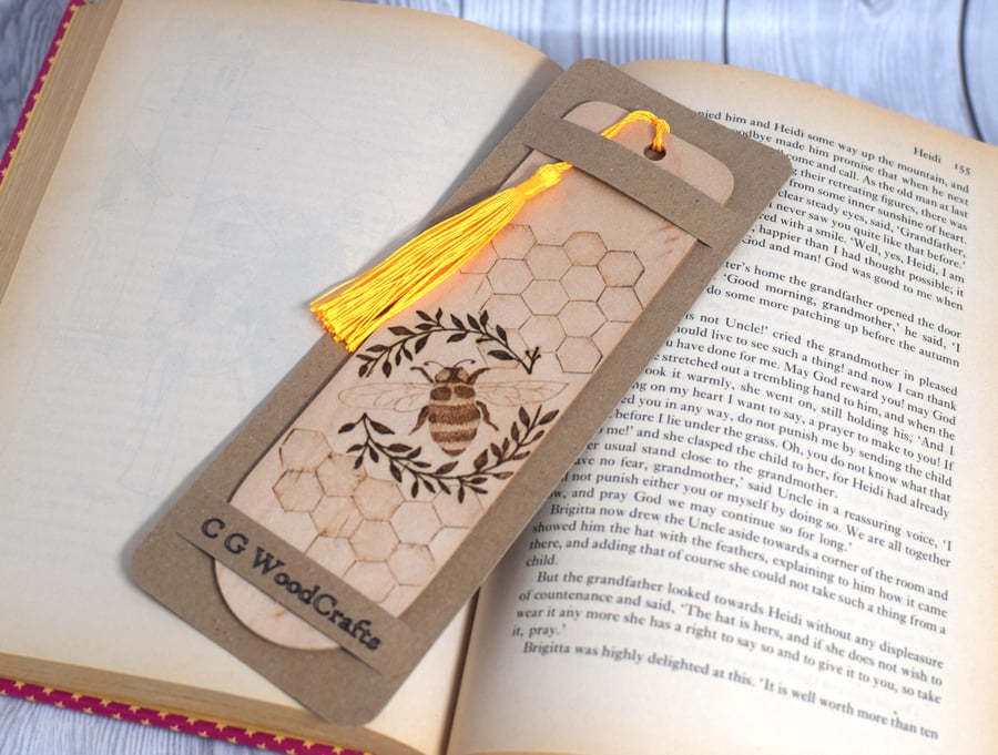Wooden Pyrography Bookmark - Busy Bee, Yellow RESERVED EVANS 