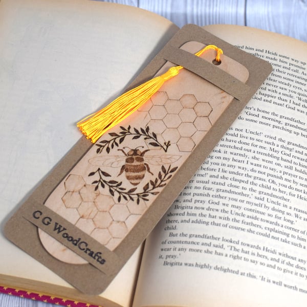 Wooden Pyrography Bookmark - Busy Bee, Yellow RESERVED EVANS 