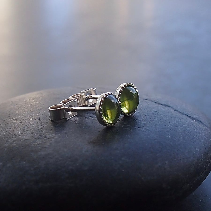 Sterling silver Stud Earrings with Peridot