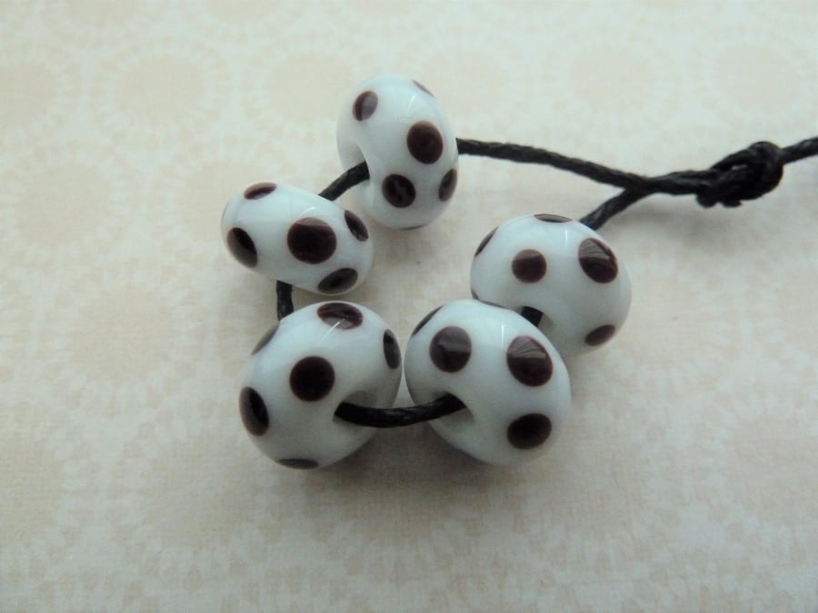 handmade lampwork white and black spot bead set