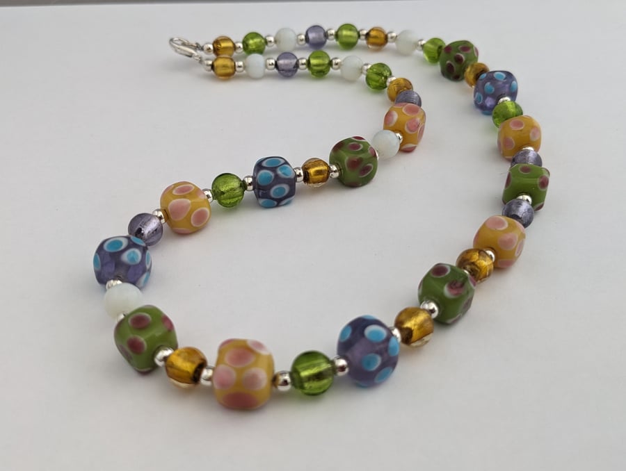 Glass bead necklace - greens and yellows - 1002692