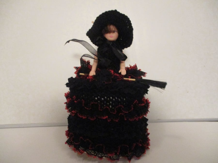 COVER GIRL - SPARE TOILET ROLL COVER - RED AND BLACK WITCH