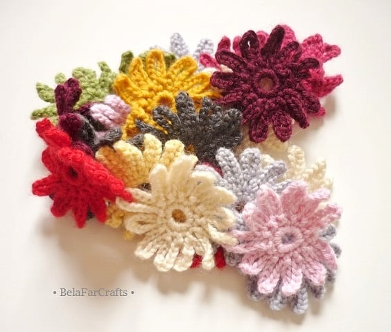 Floral garland - Playroom wall decor - Gardener gift 