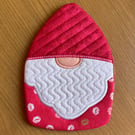 Valentine gnome mug rug