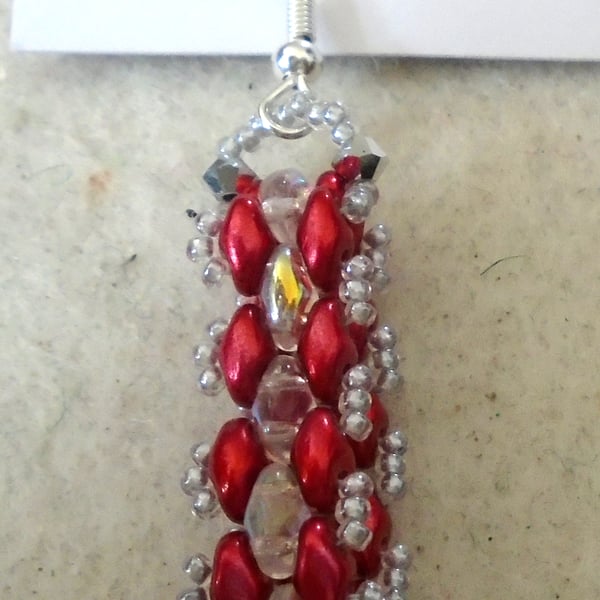 Brickwork-pattern bead earrings (customisable)