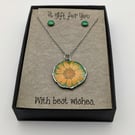 Pressed Flower Necklace & Stud Earrings Green Set Boxed Stainless Steel
