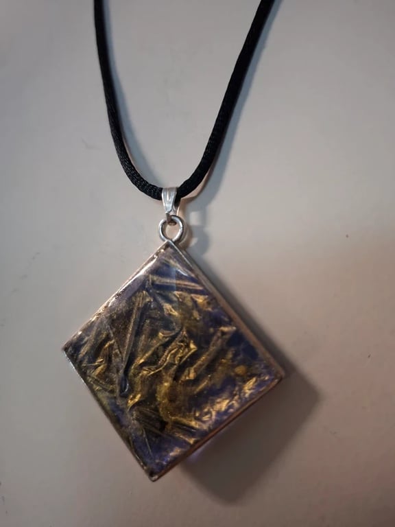 Tilted Square Crinkle Hand Made Resin Crafted Pendant 