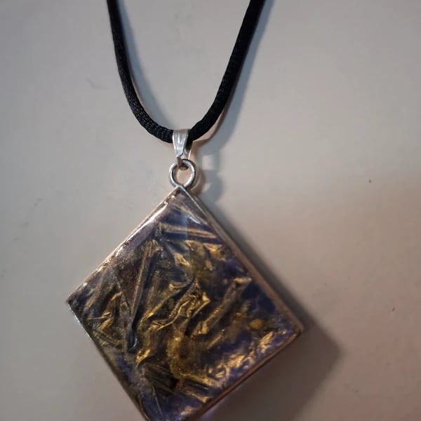 Tilted Square Crinkle Hand Made Resin Crafted Pendant 
