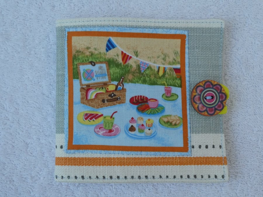 Sewing Needle Case with Picnic Scene and Bunting. 