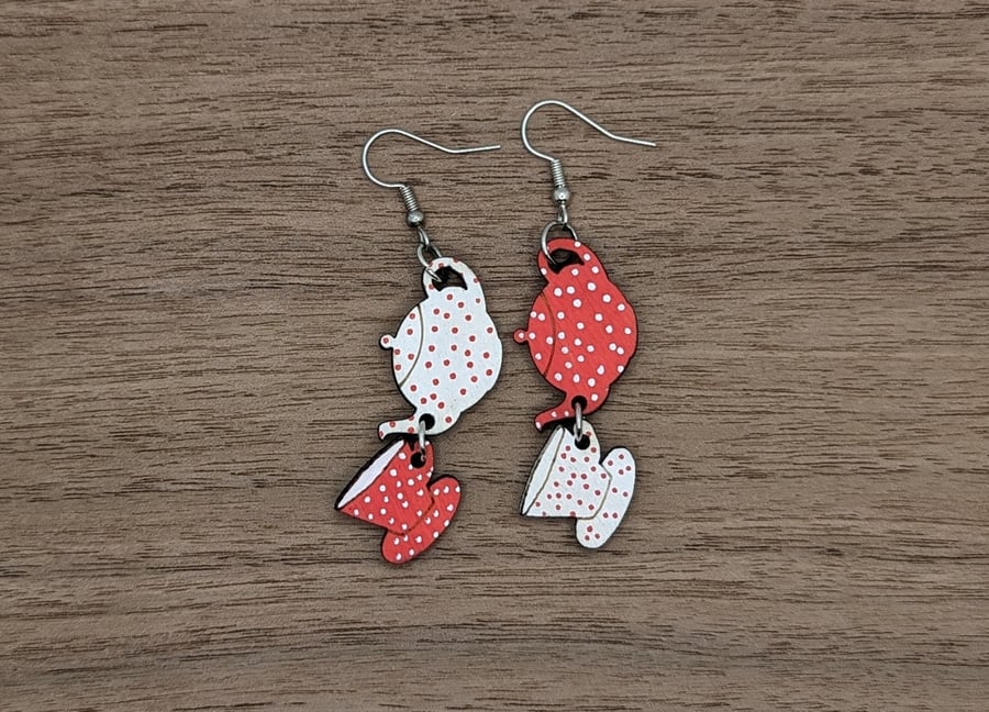 Red Eco Earrings - Hypoallergenic Stainless Steel - Teapot and Tea Cup