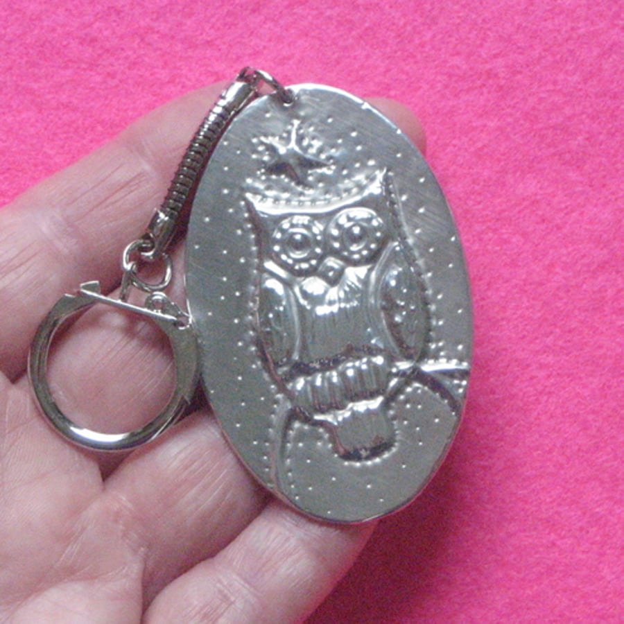 Pewter keyring,owl design