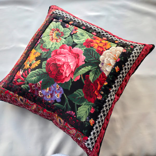 Cushion - floral
