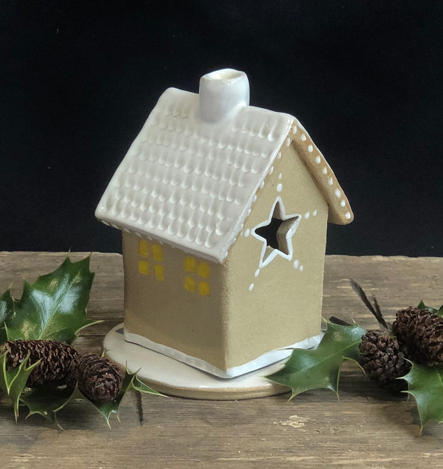 Medium gingerbread star house incense burner