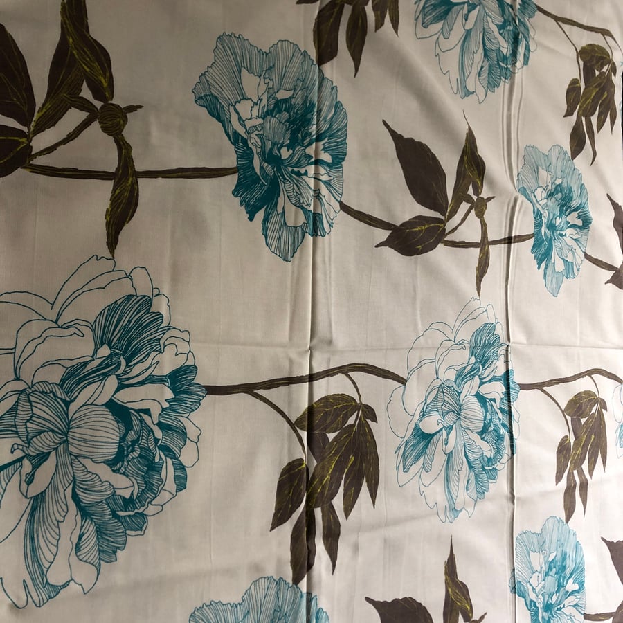 4.10 Metres 161" Duck Blue Brown Large Flower Fabric Modern Floral 54"W