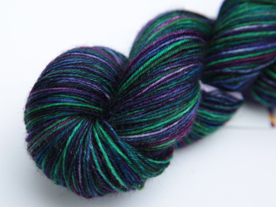 Happy Thoughts - Superwash Bluefaced Leicester 4-ply yarn