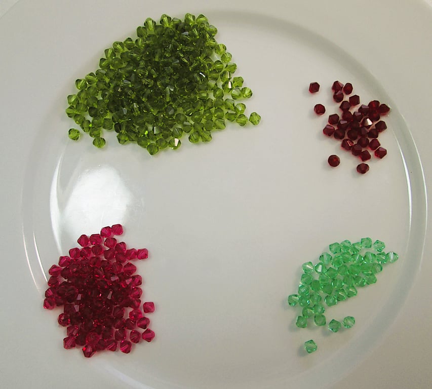 Destash 4mm czech glass bicone beads