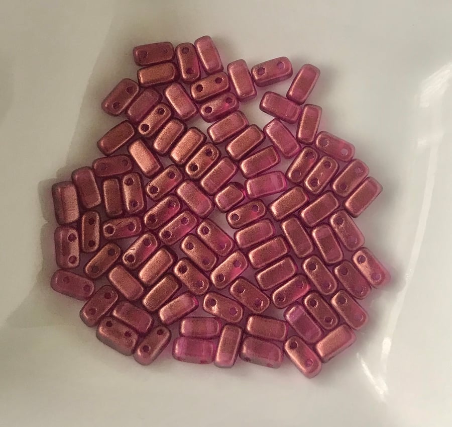 CzechMates Brick Beads - Halo - Madder Rose - 50 Beads