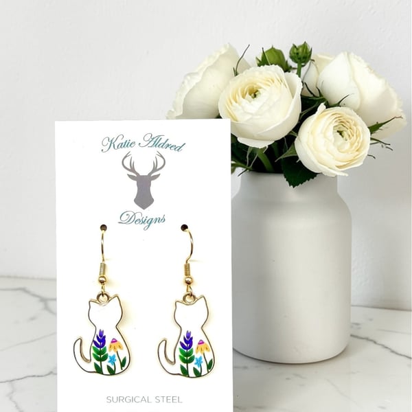 Charm Earrings - Flowers Cat 