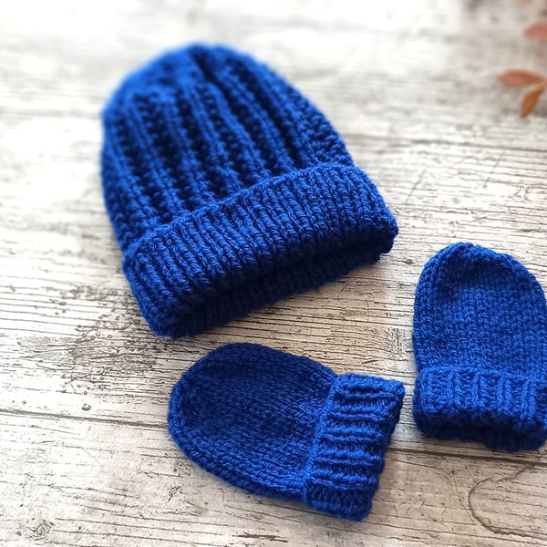 0-3 Months Hat and Mittens Set  Royal Blue