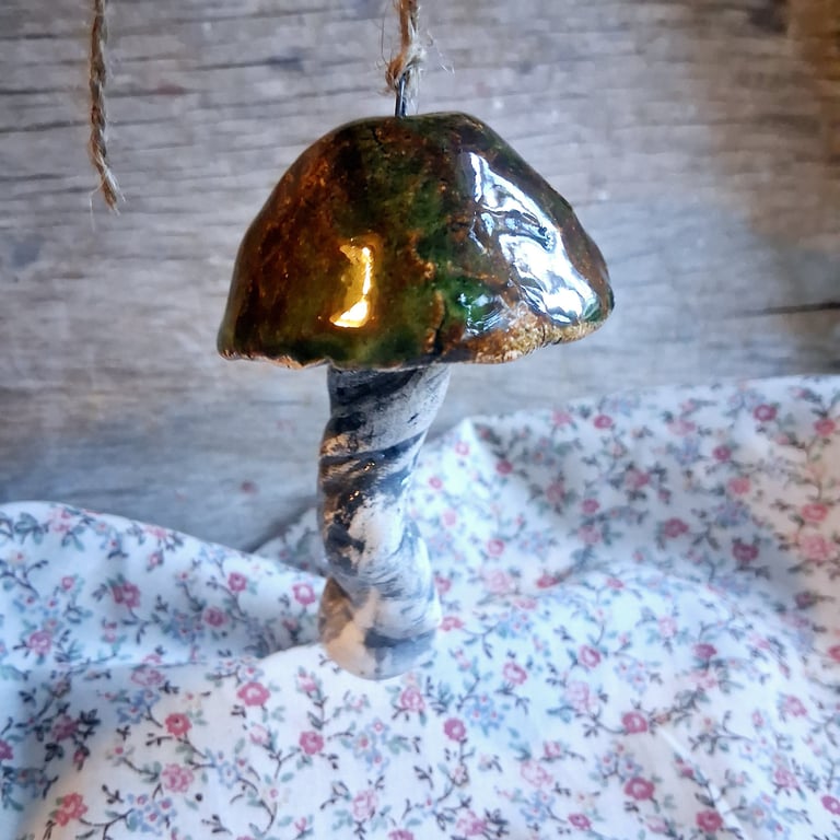 ceramic hanging mushroom green large