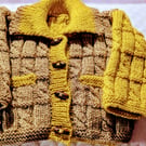Beautifully crafted cardigan in block pattern