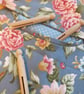 SOLD Peg bag in blue floral print with a spotted lining. - Image 3