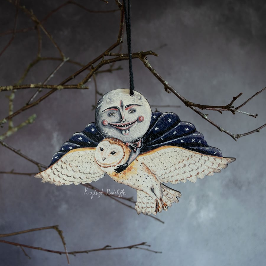Herman moon man with a barn owl wooden decoration, double sided