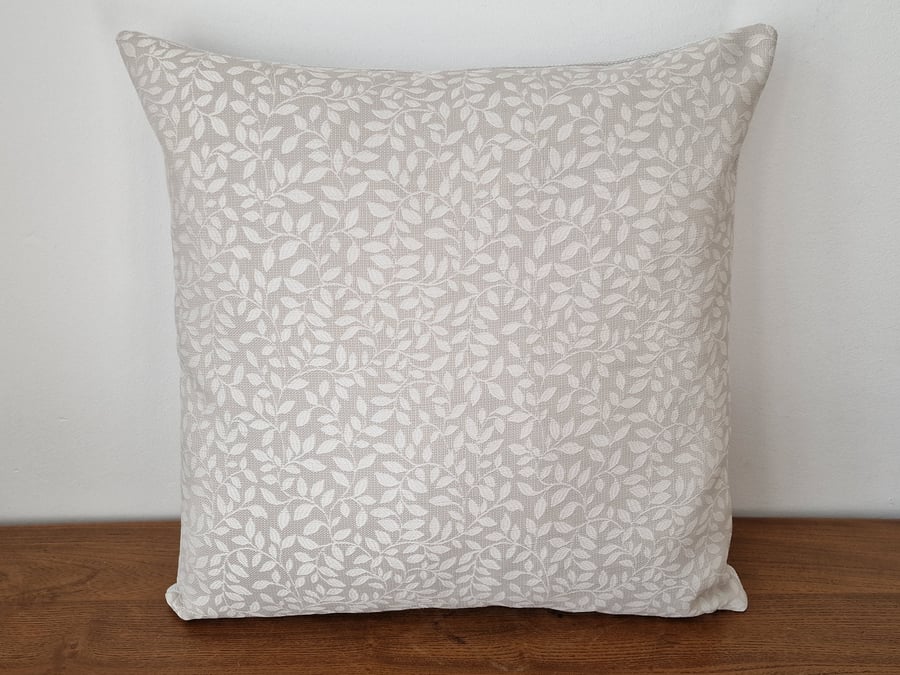 Handmade woven jacquard leaf pattern cushion cover