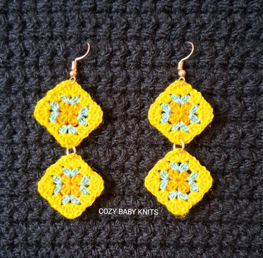 CROCHET GRANNY SQUARE STYLE EARRINGS