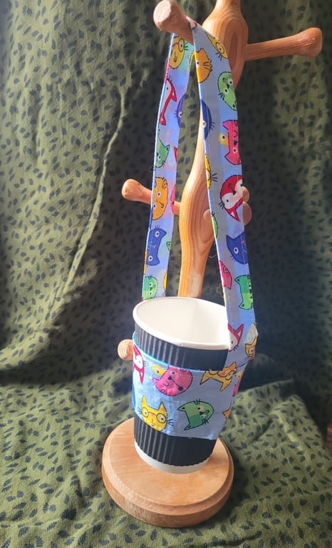 Takeaway coffee carrier - blue cartoon cats