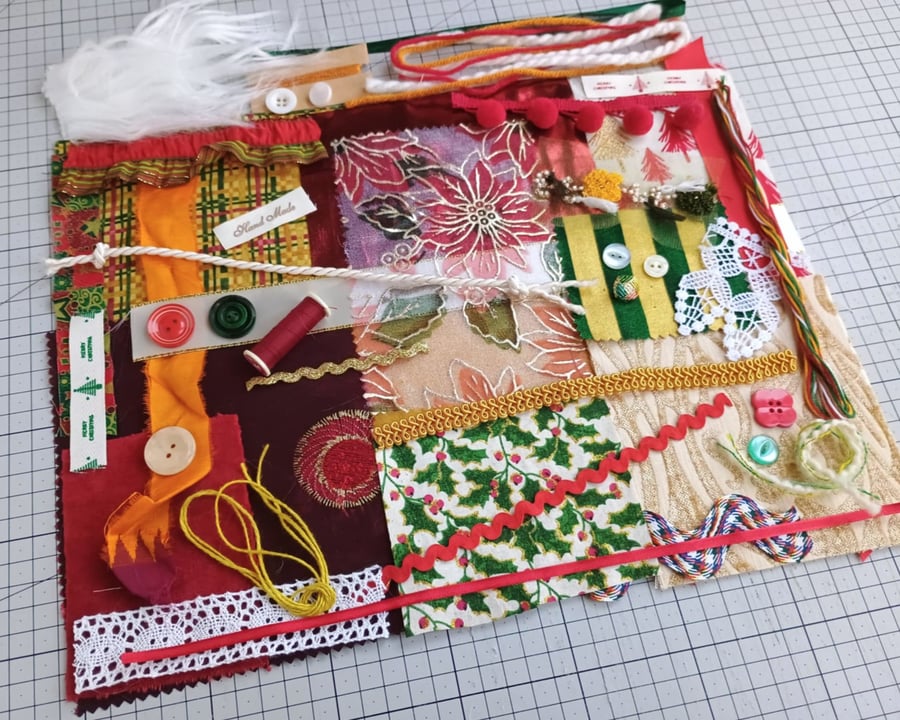 Christmas fabric inspiration bundle - Sparkle Poinsettia Red and Gold