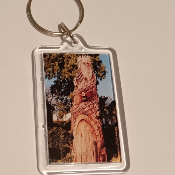 Wooden sculpture photography keyring