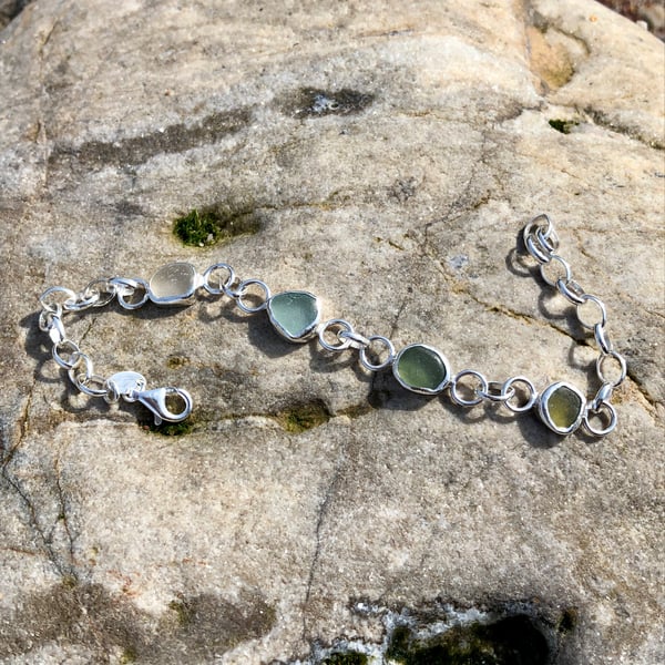 Ocean Waves Sea Glass & Silver Bracelet - 1071