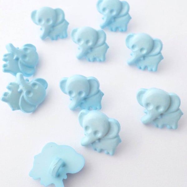 Blue elephant baby buttons for knitting and crochet 15mm
