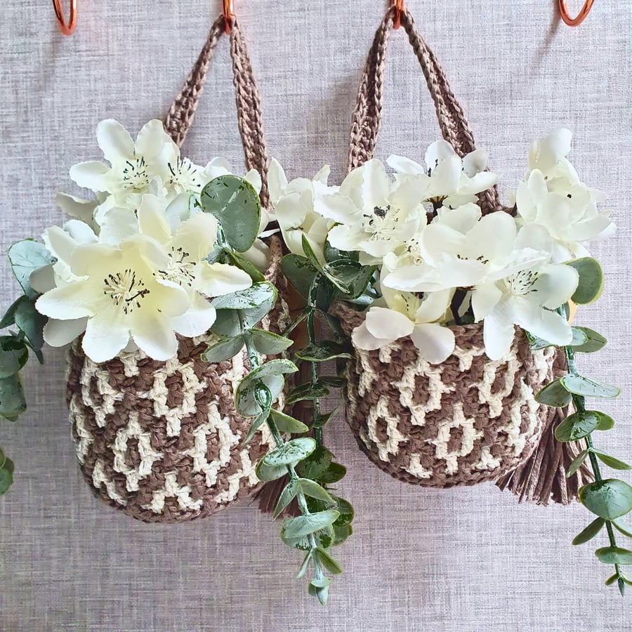 Hanging Baskets, Mosaic Crochet Storage Basket With Tassel, Brown & White