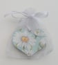Daisies wooden hanging heart decoration, pretty gift for her - Image 5