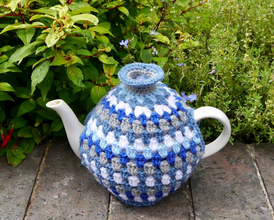 Blue Crochet Tea Cosy, Retro Stripe Teacosy