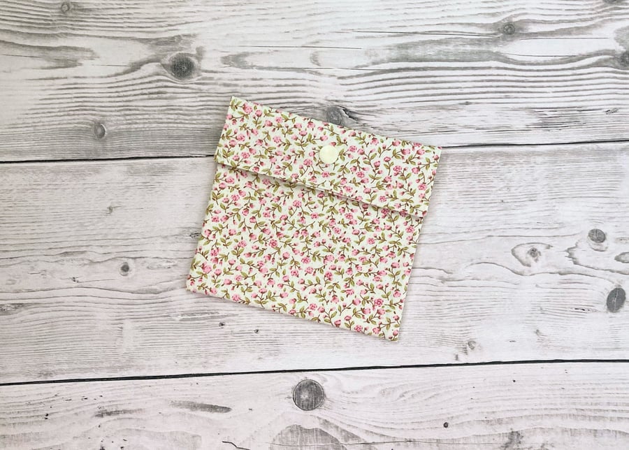 Discreet sanitary pouch. Feminine products holder. Ditsy floral cream and pink.