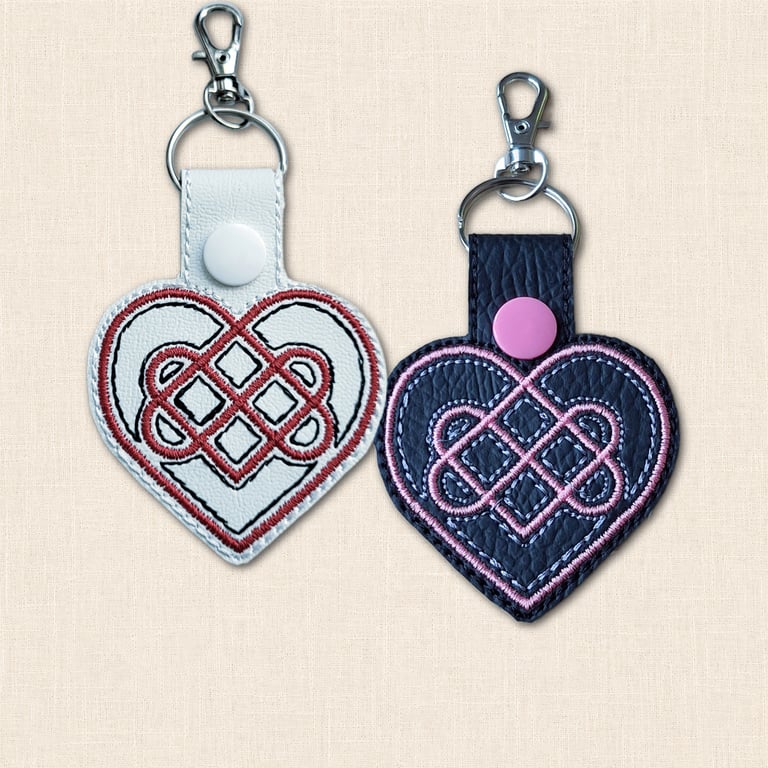 Celtic Heart Keyring - Embroidered Faux Leather Love Knot Bag Charm