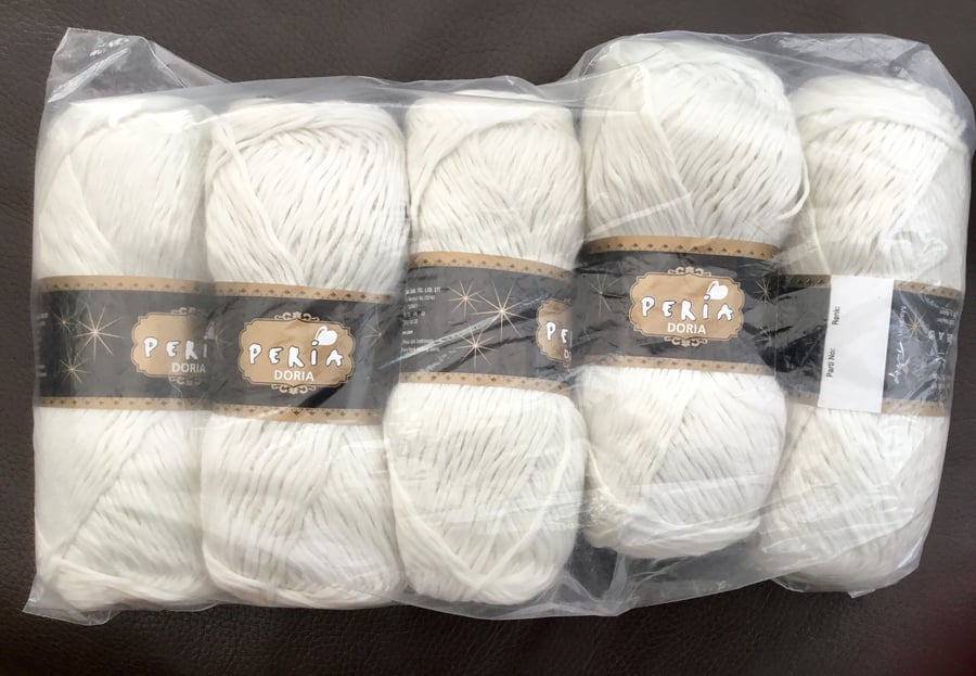 5 x 50g lot of Silky 100% Nylon Peria Doria Knitting or Crochet Yarn.