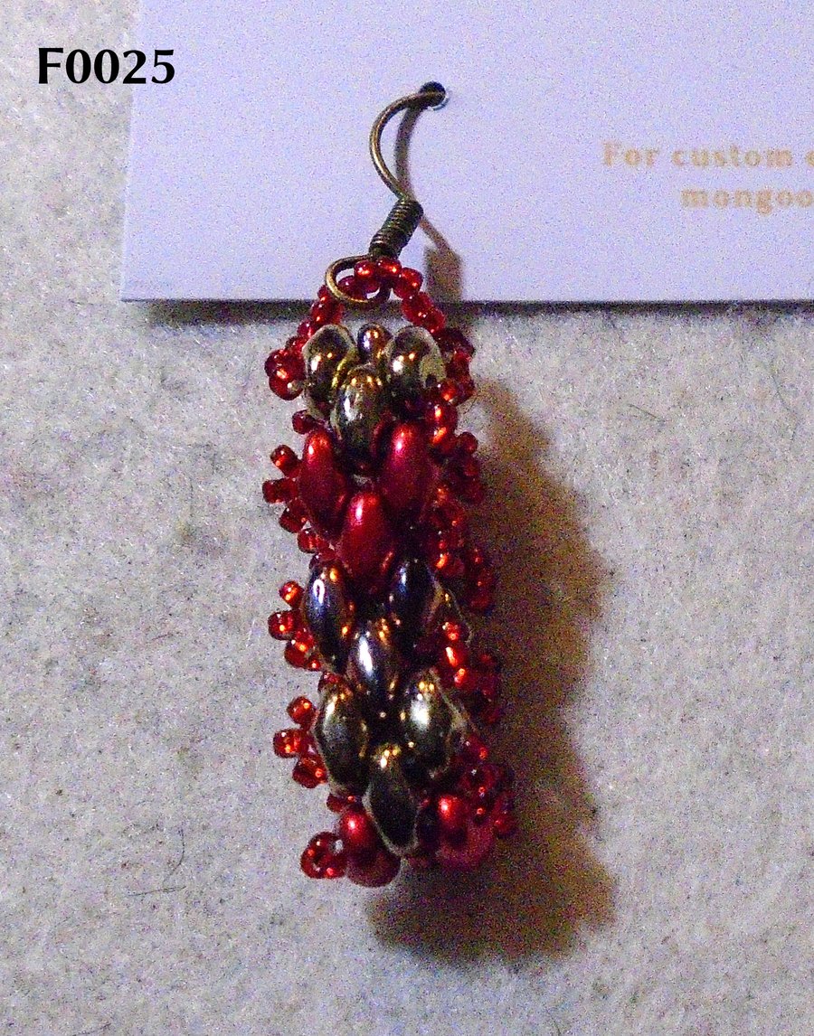 Brickwork-pattern bead earrings (customisable)