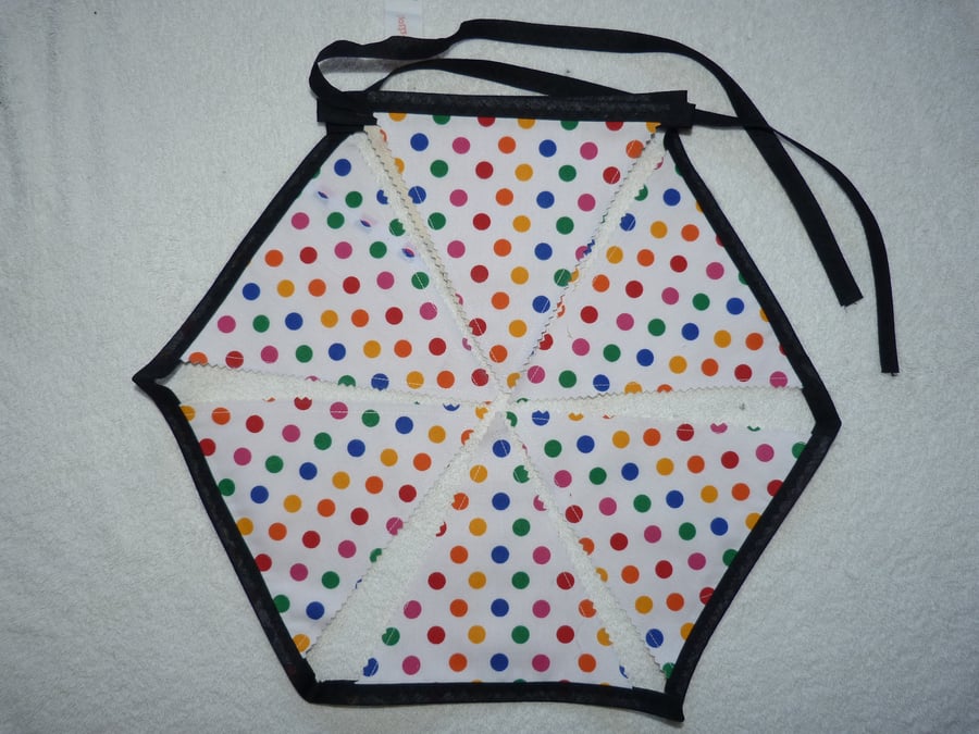 White Polka Dot Lined Bunting. 3.5 m in length and 12 flags. Cream  Backing.