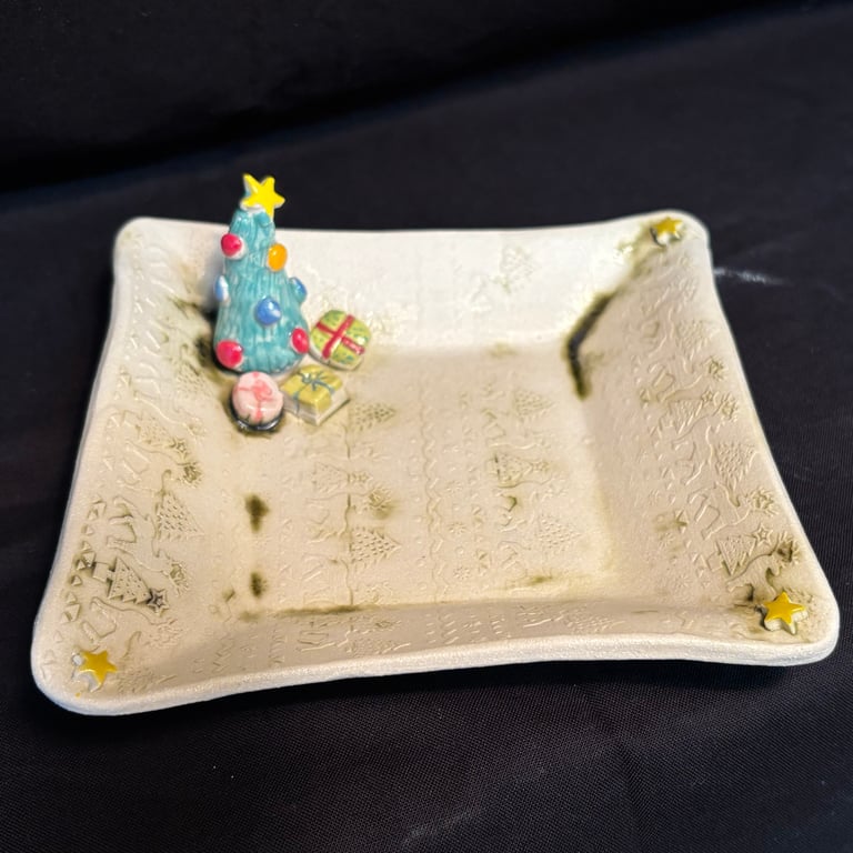 Square Christmas dish