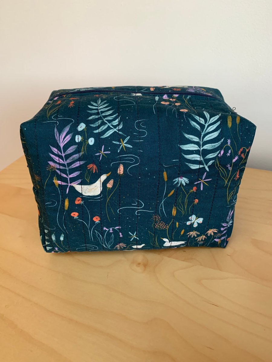 Ducks On A Pond Print Quilted Fabric Box Shape Wash Bag