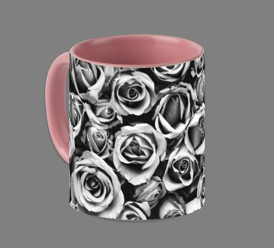 MONOCHROME ROSES;PINK INTERIOR & HANDLE.