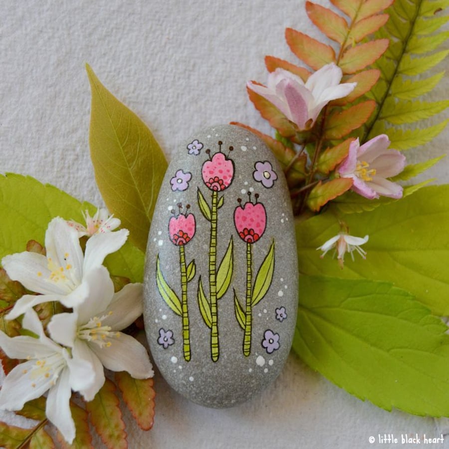 spotted pink tulips - pebble art