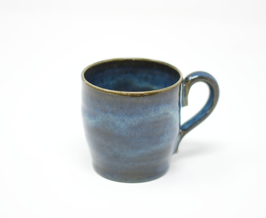 Blue wave coffee cup